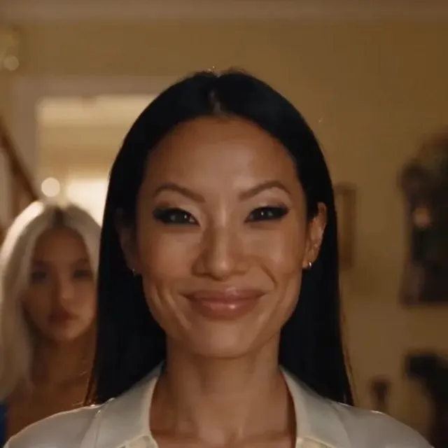 Asa Akira's digital twin in My One-Night Stand Is My Girlfriend's Mom